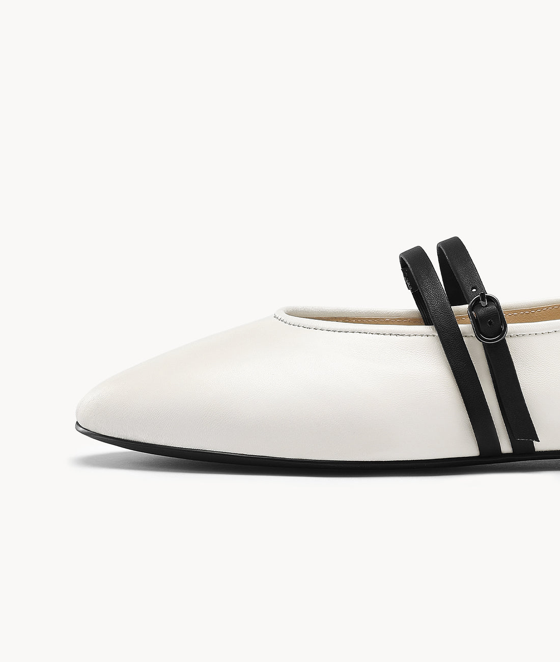 7or9 - Creamy Fluffy Bread Flat - Flats&Loafers