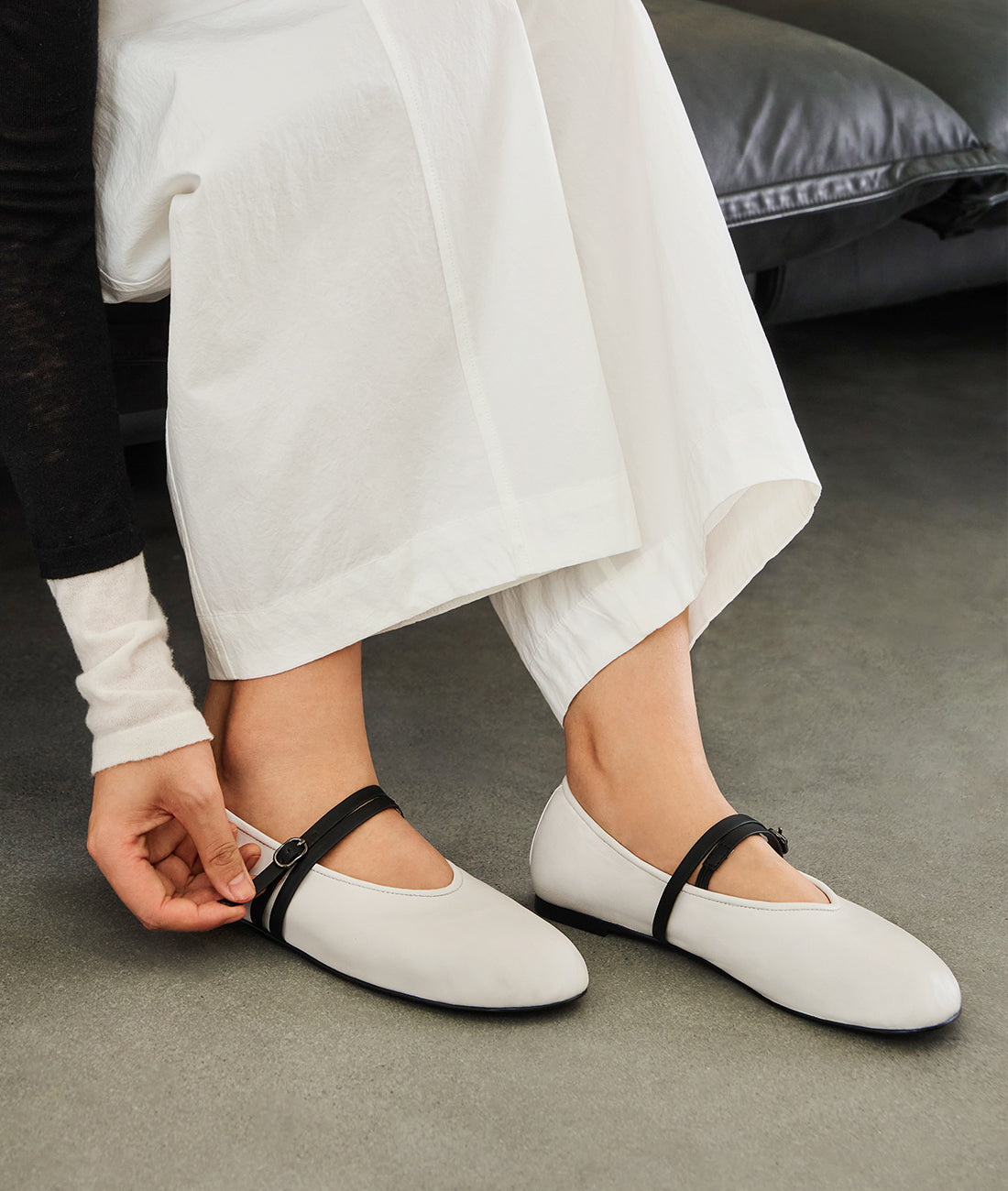 7or9 - Creamy Fluffy Bread Flat - Flats&Loafers