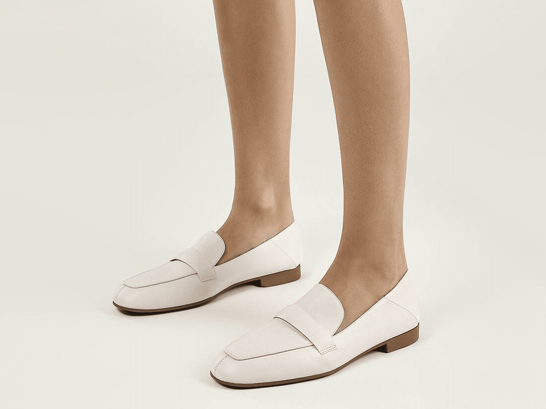 Women's Flat Shoes: Effortless Style and Comfort for Casual Outings - 7or9