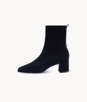 Black ankle heeled boots