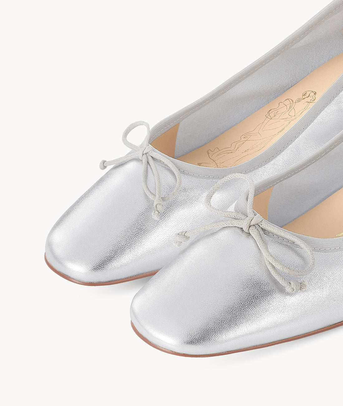 Silver Roll Taro Roll Air-touch Foam Round-toe silver Ballet Shoes with bow
