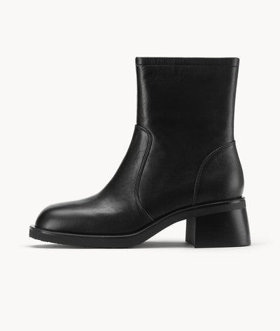 Black Pearl French Cheese Air-touch Foam Boot