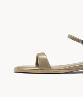 Oat Pudding Sandal
