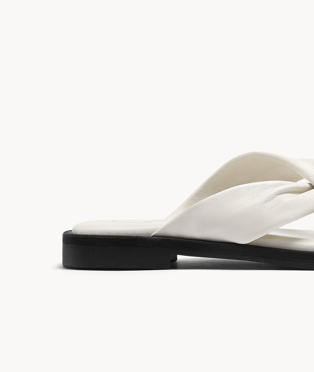 Creamy Egg Roll Sandal
