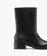 Black Rye Bun Air-touch Foam Boot