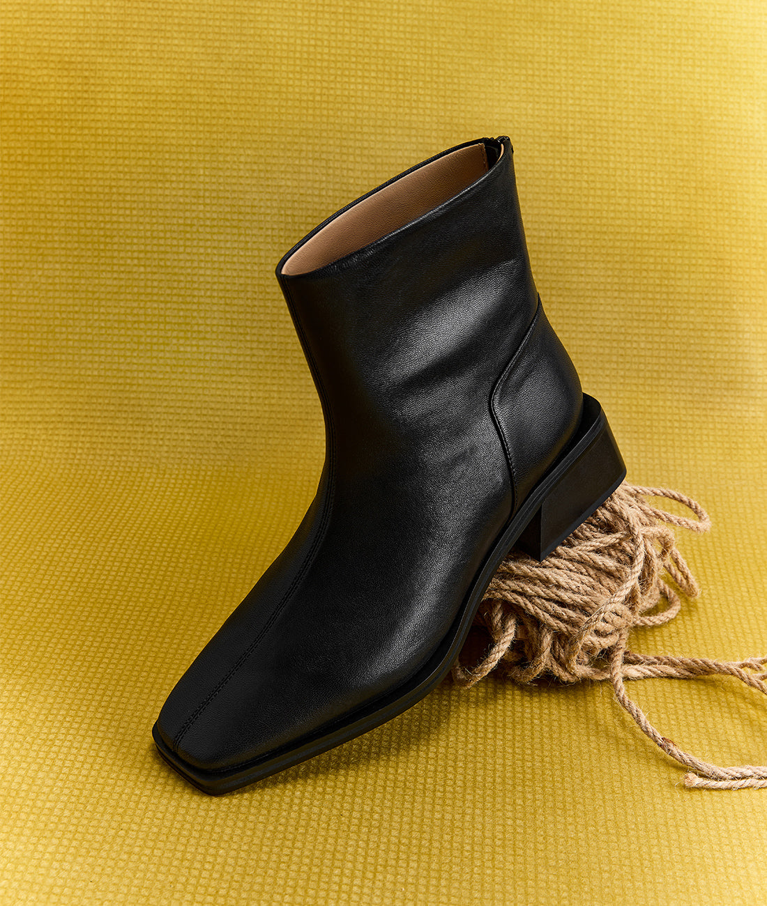 7or9 - Black Jujube Brownie Air-touch Foam Boot - Air-touch Foam Boots
