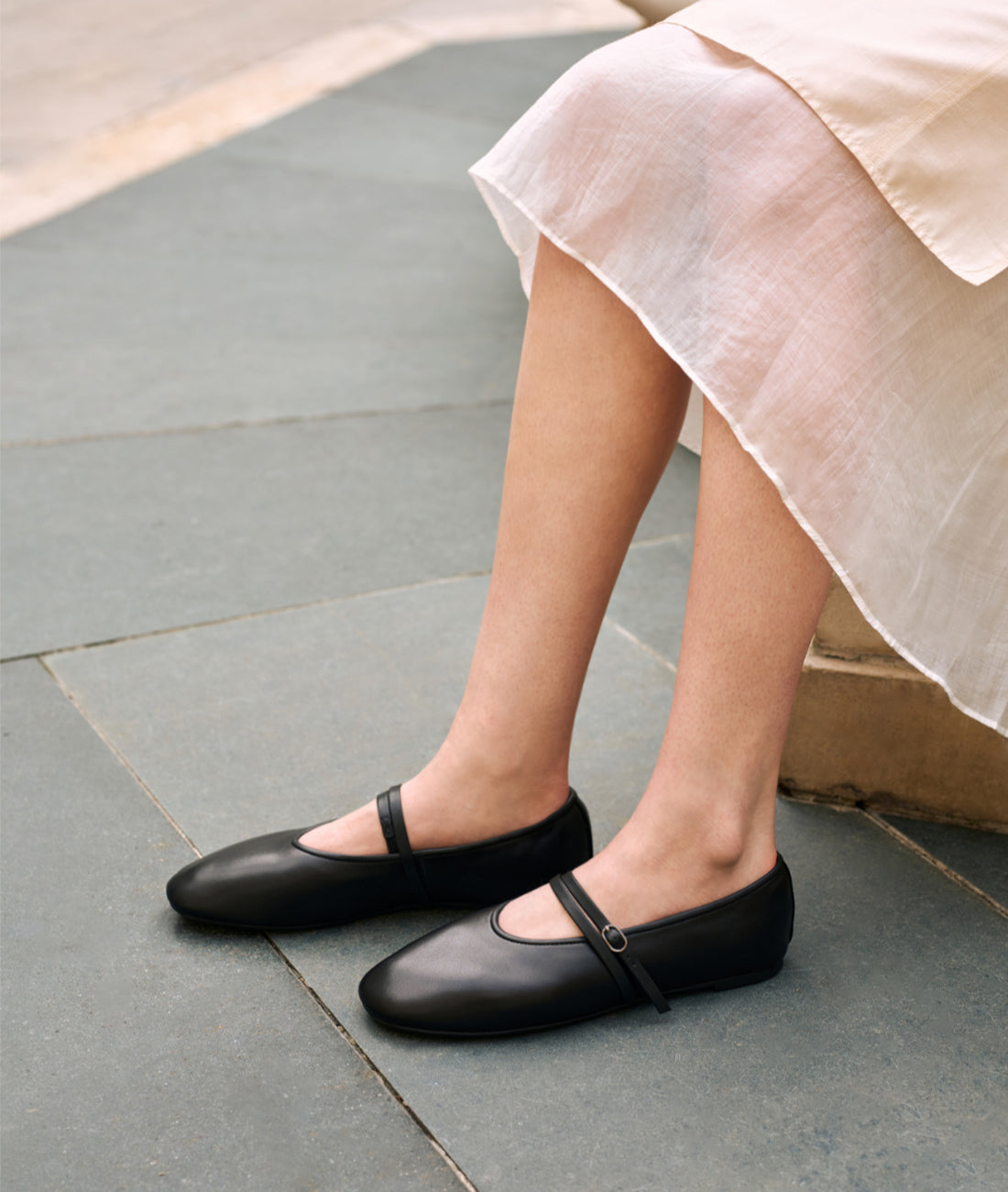 7or9 - Sesame Fluffy Bread Flat - Flats&Loafers