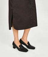 Black Sandalwood Pump