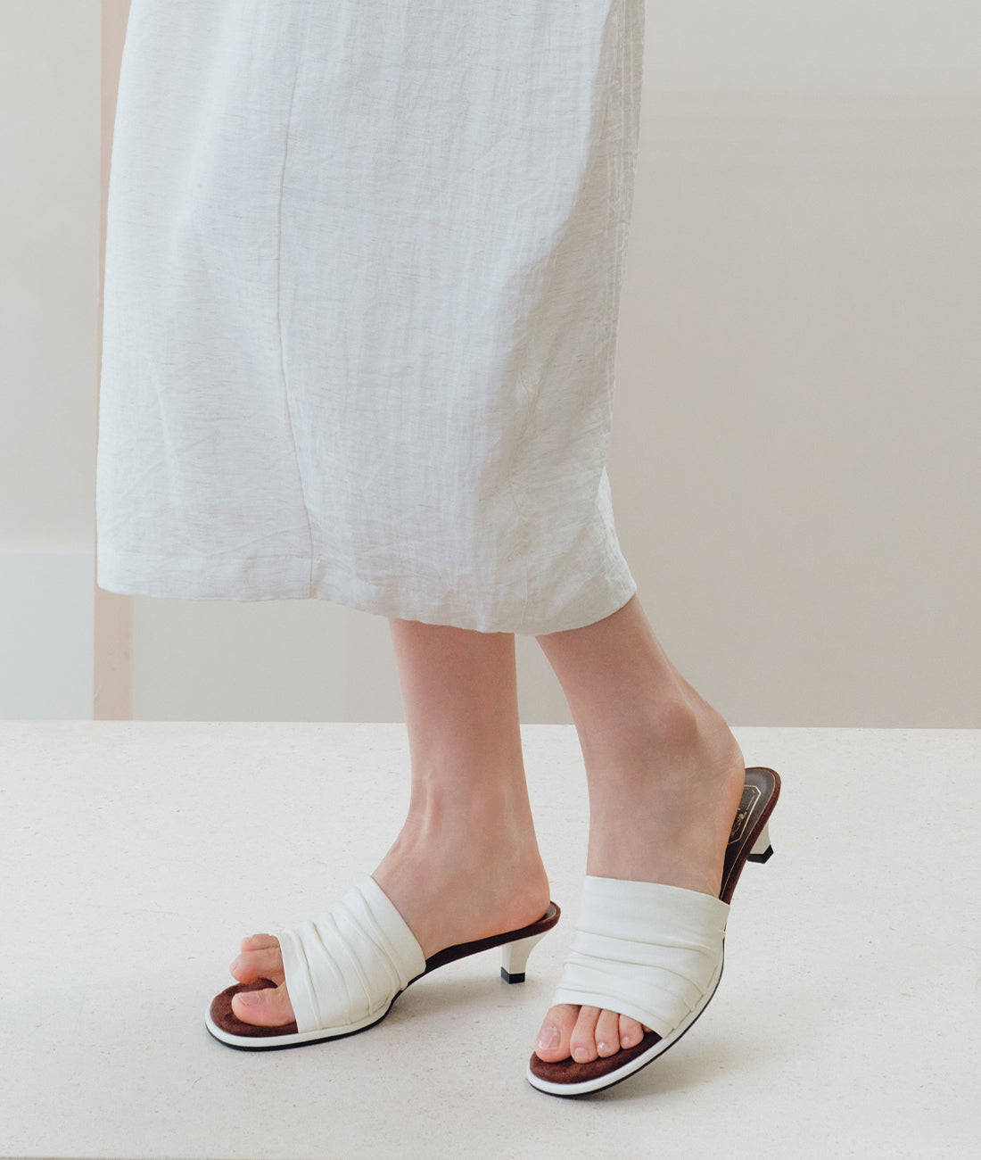 7or9 - Cream Petal Sandal - Sandals