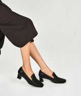 Black Sandalwood Pump