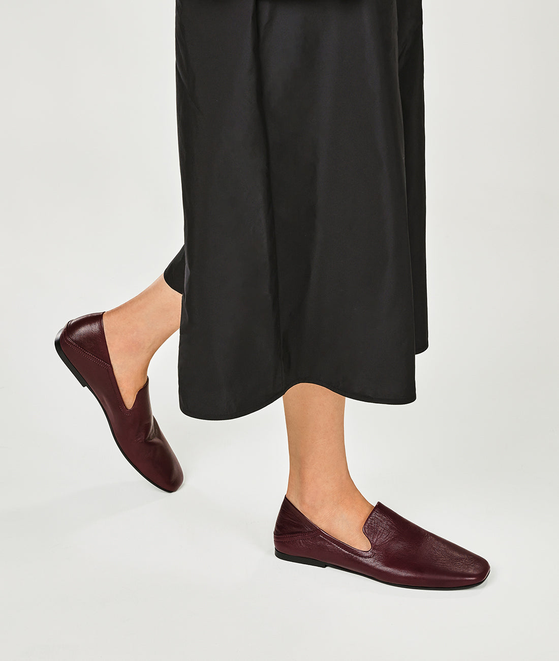 7or9 - Vermilion Cherry Loafer - Flats&Loafers