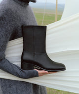 Black Rye Bun Air-touch Foam Boot