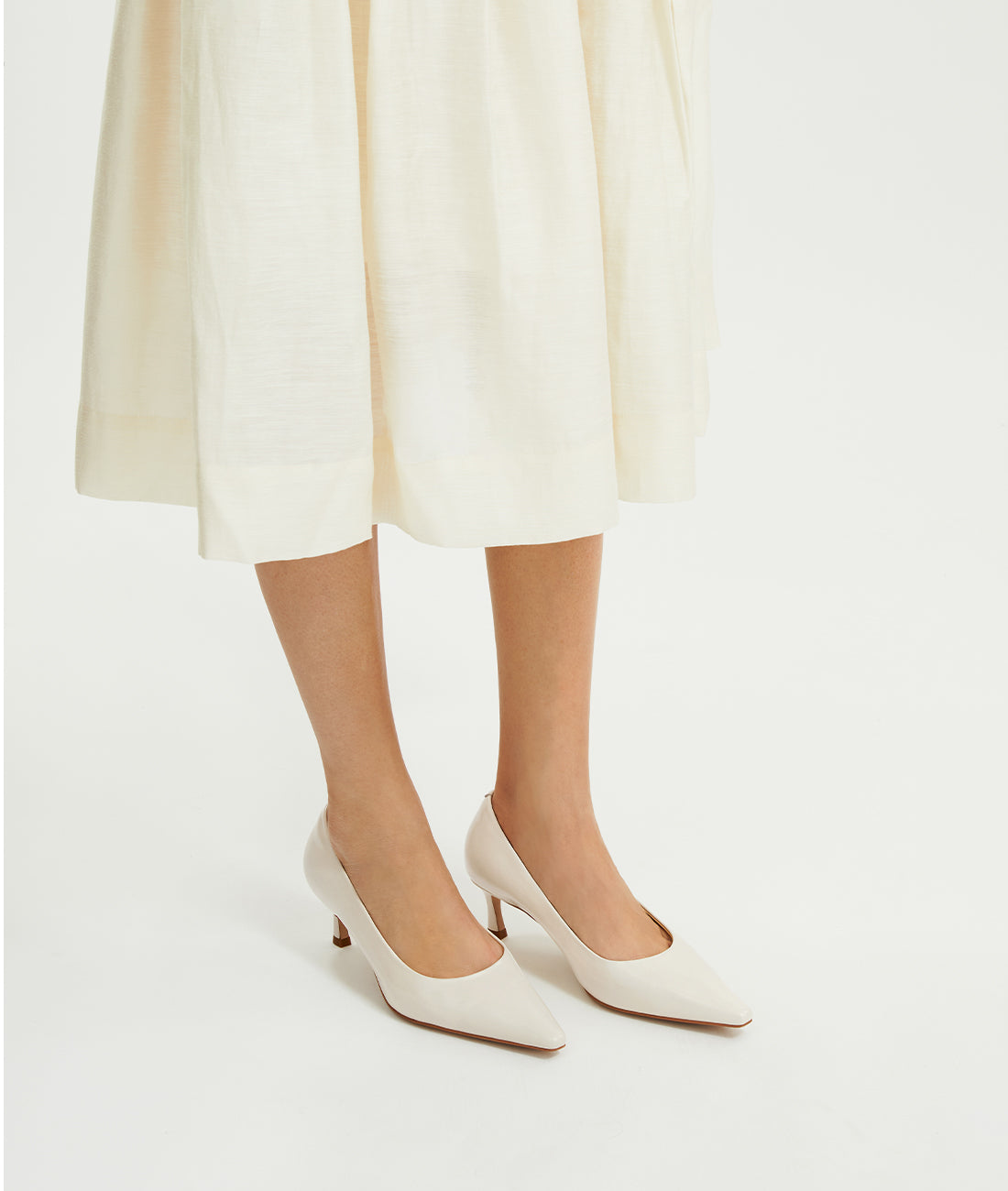 7or9 - Ivory Angelica Pump - Pumps
